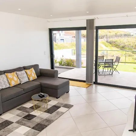 펜션 House - Sleeps 3 Free Parking Garden & Jacuzzi *